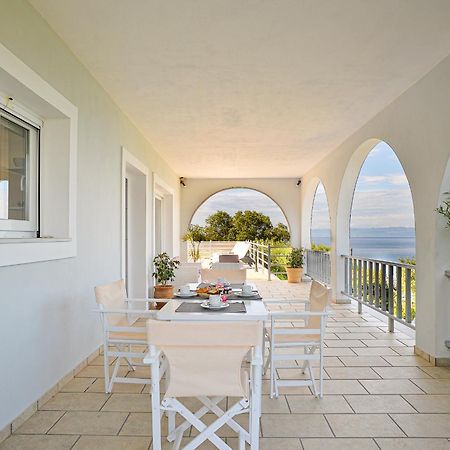 Vila Lioniskari Seaviews - Paxoi'S Private Pool Oasis Porto Ozias Exteriér fotografie